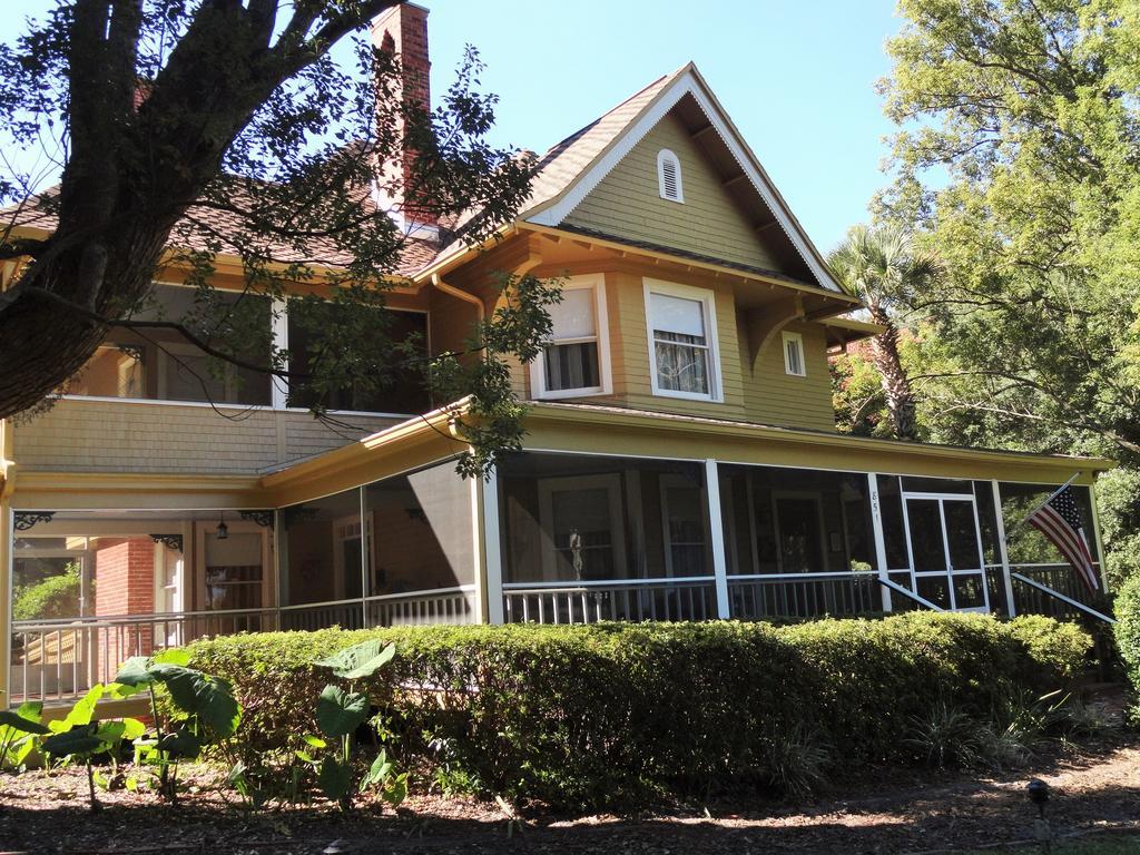 瑟斯顿住宿加早餐旅馆 阿尔塔蒙特斯普林斯 外观 照片