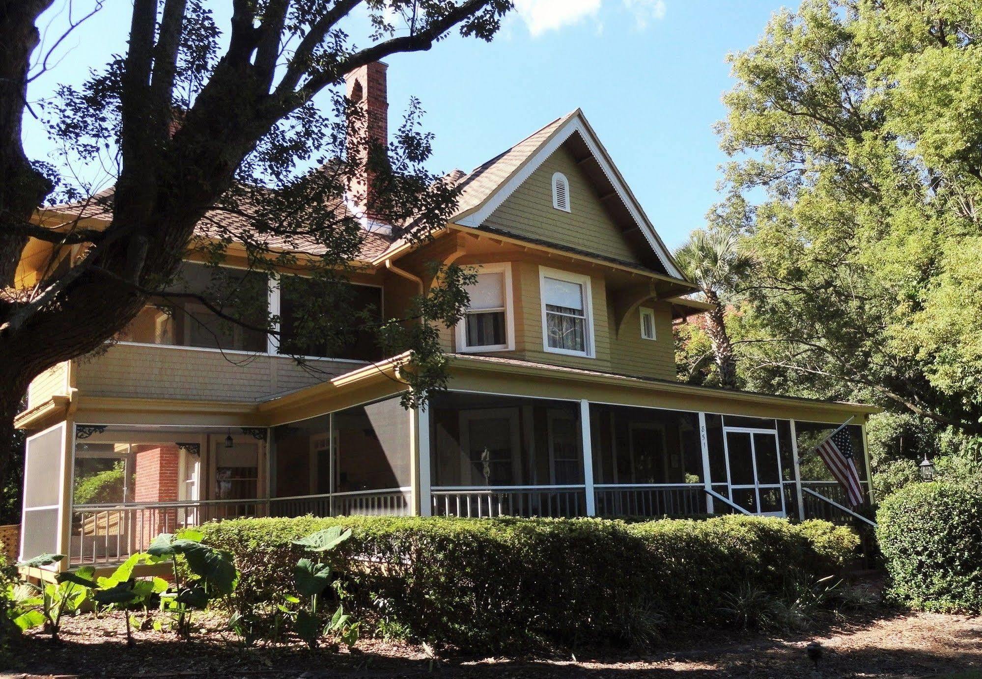 瑟斯顿住宿加早餐旅馆 阿尔塔蒙特斯普林斯 外观 照片